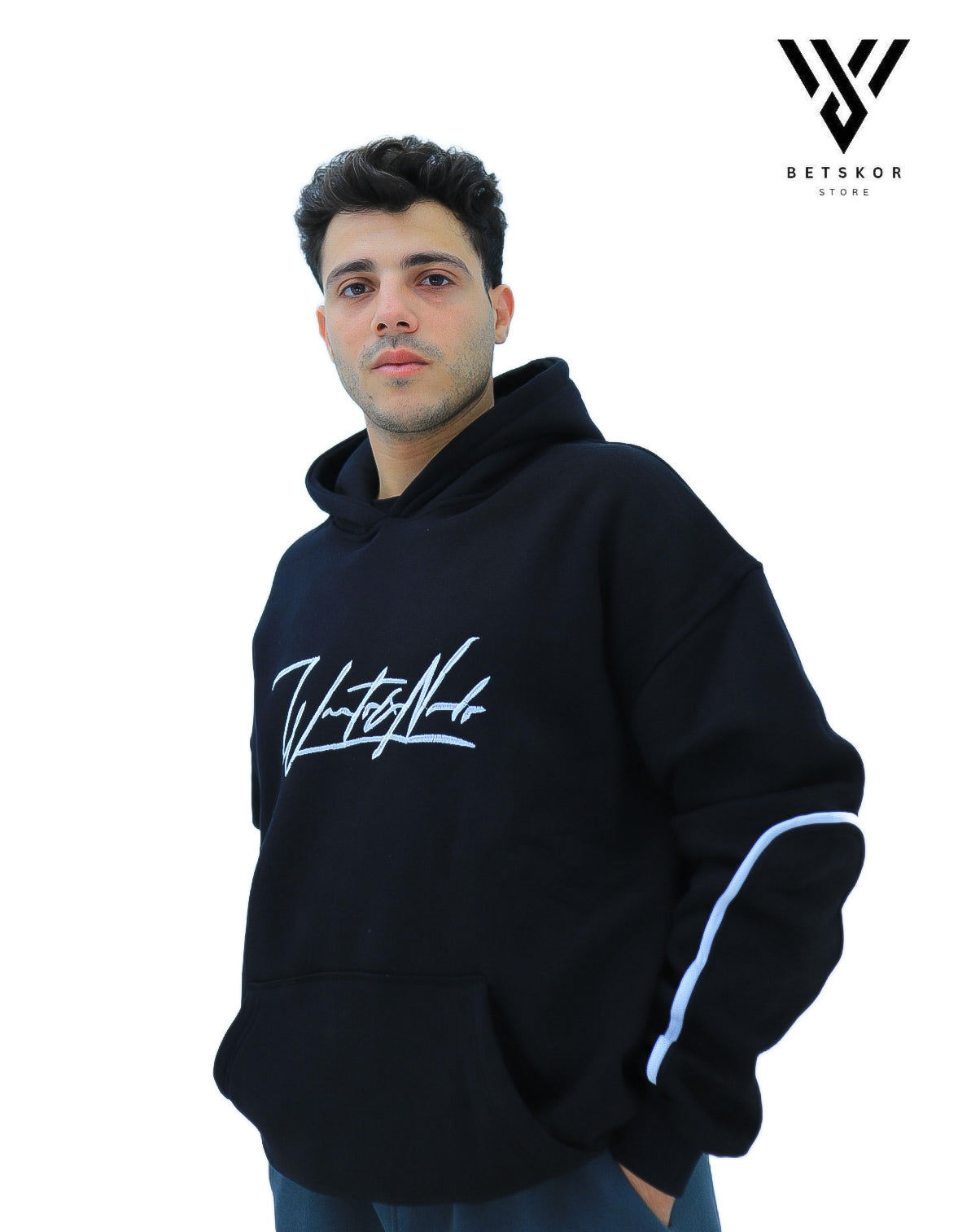 طقم بتسكور السينيشر – هودي أسود وبنطال رياضي رمادي/أسود